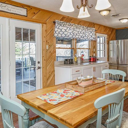Wooded Bliss Hot Tub Single Level Cabin With No Steps Rocking Chairs And Wooded Views Pigeon Forge Kültér fotó